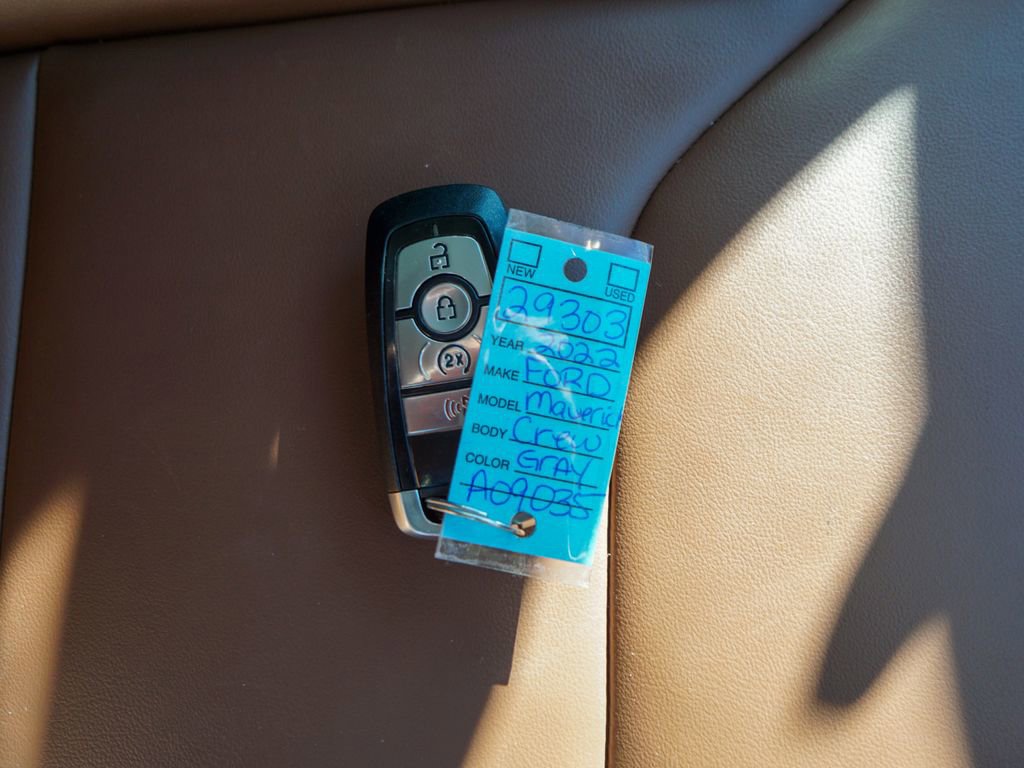 Used 2022 Ford Maverick Lariat w/ Lariat Luxury Package image 37