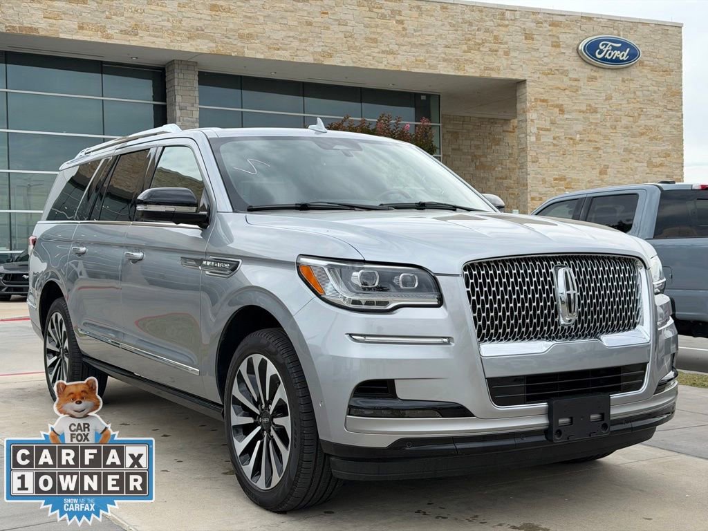 Used 2024 Lincoln Navigator L Reserve AWD/4WD image 18