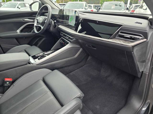 Certified 2025 Audi Q5 Premium Plus w/ Premium Plus AWD/4WD image 10
