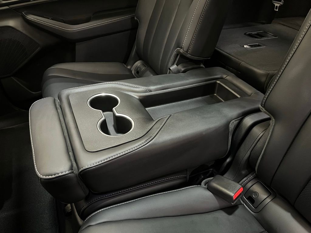 Certified 2023 Acura MDX SH-AWD w/ Technology Package image 14