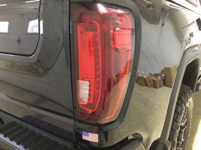 Used 2021 GMC Sierra 2500 Denali w/ Denali Black Diamond Edition image 27