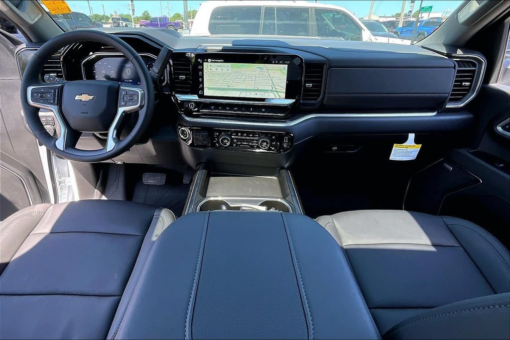 New 2026 Chevrolet Silverado 2500 LTZ w/ LTZ Premium Texas Edition AWD/4WD image 5