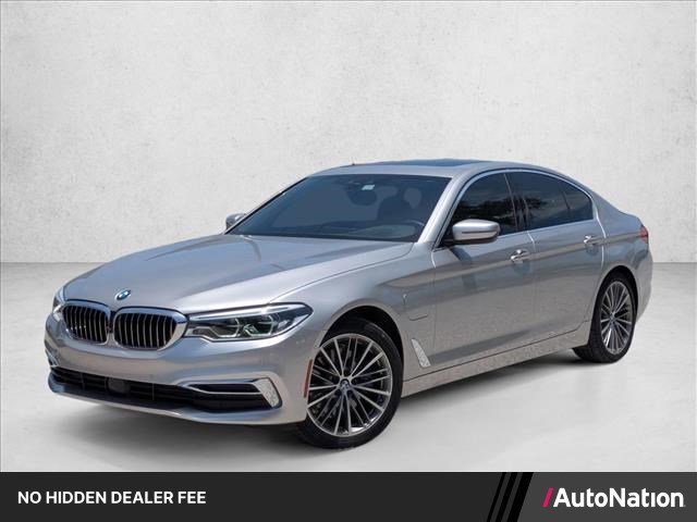 Used 2020 BMW 530e w/ Executive Package RWD image 1