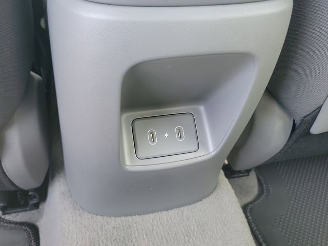 New 2026 Hyundai Elantra Sport image 18