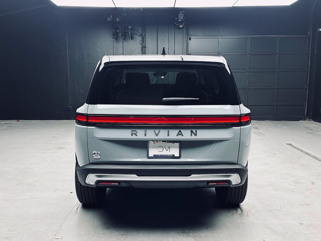 Used 2024 Rivian R1S Adventure Dual AWD/4WD image 7