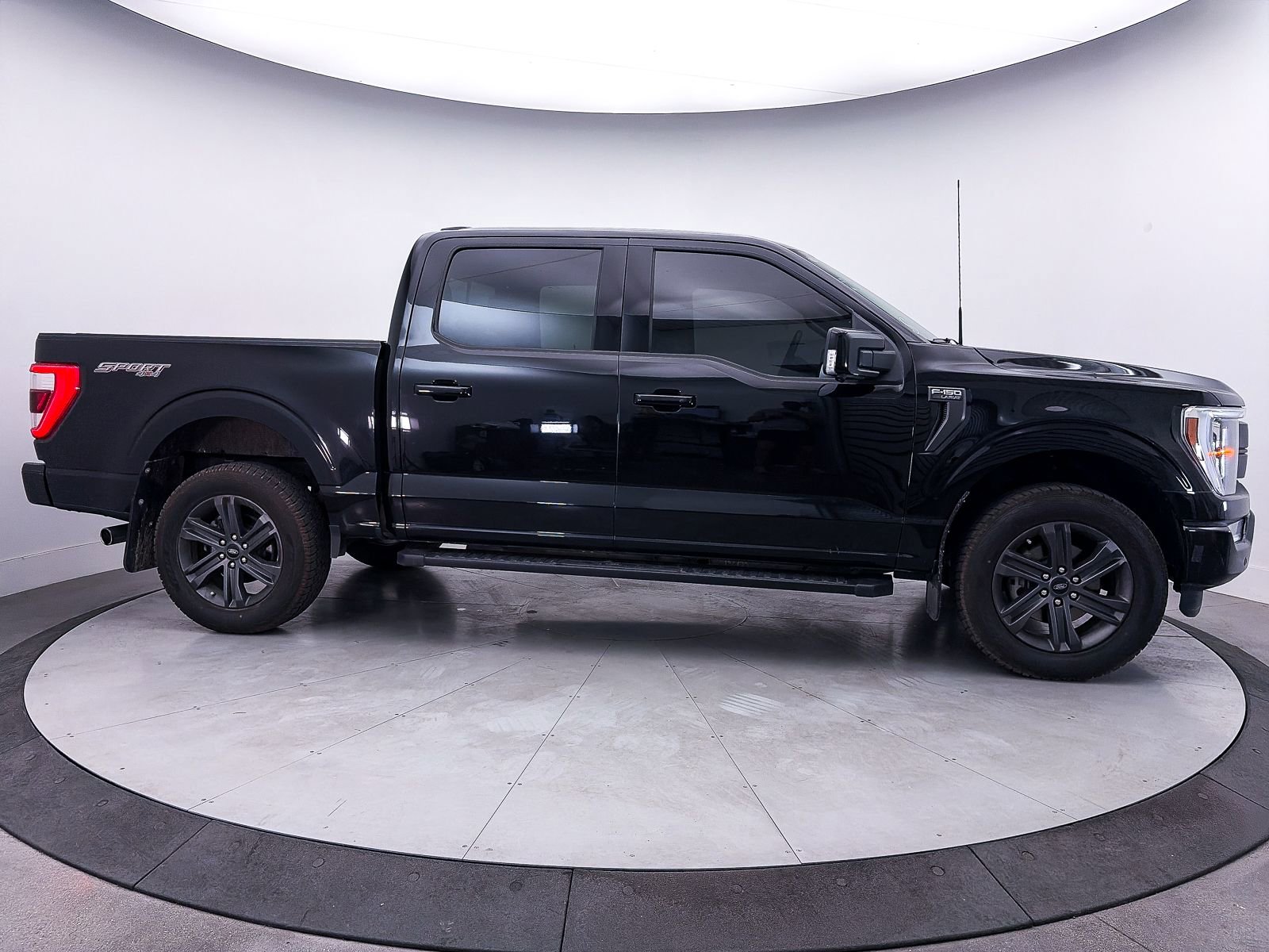 Used 2023 Ford F150 Lariat w/ Equipment Group 502A High AWD/4WD image 44