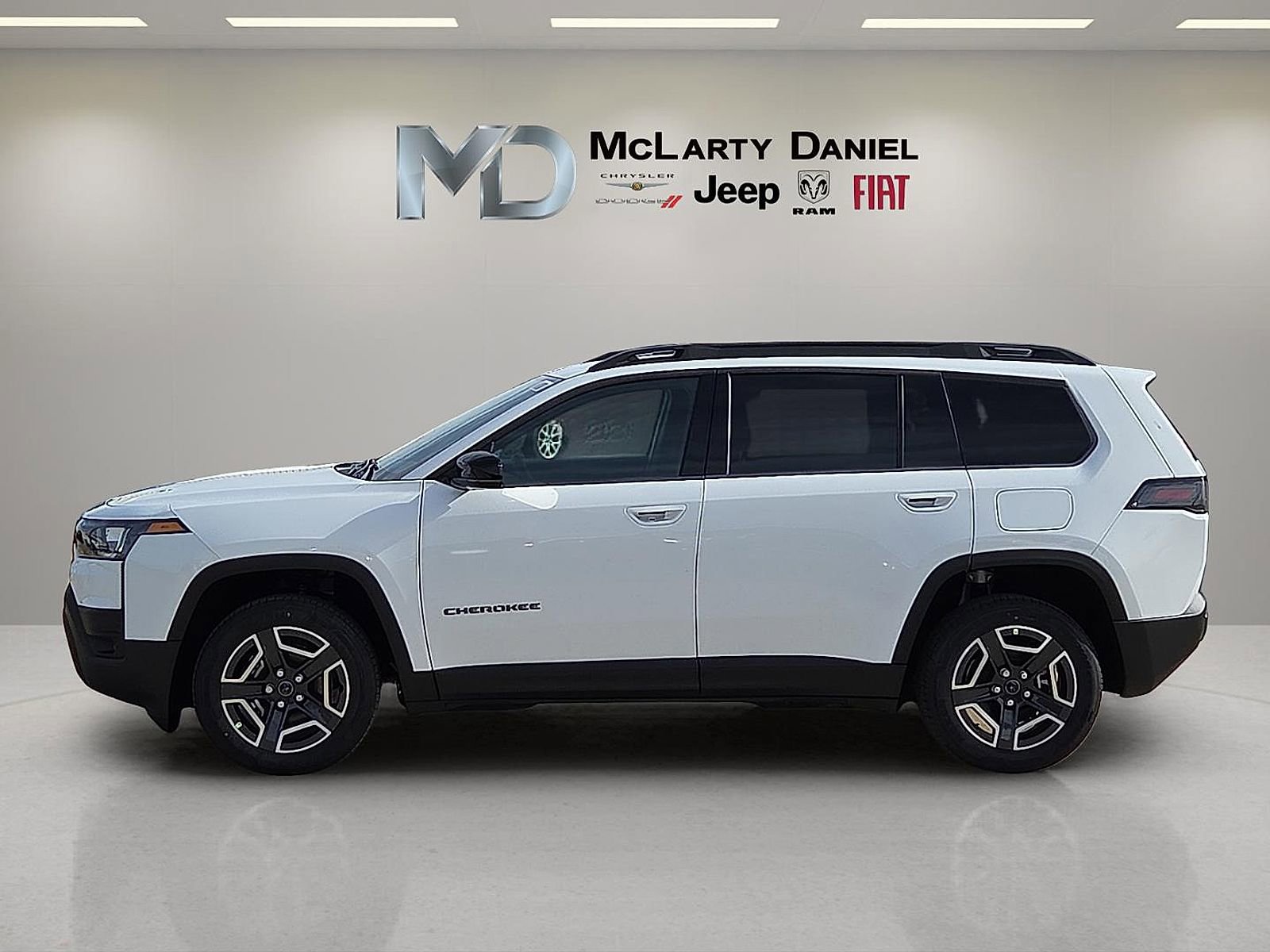 New 2026 Jeep Cherokee Limited AWD/4WD image 3