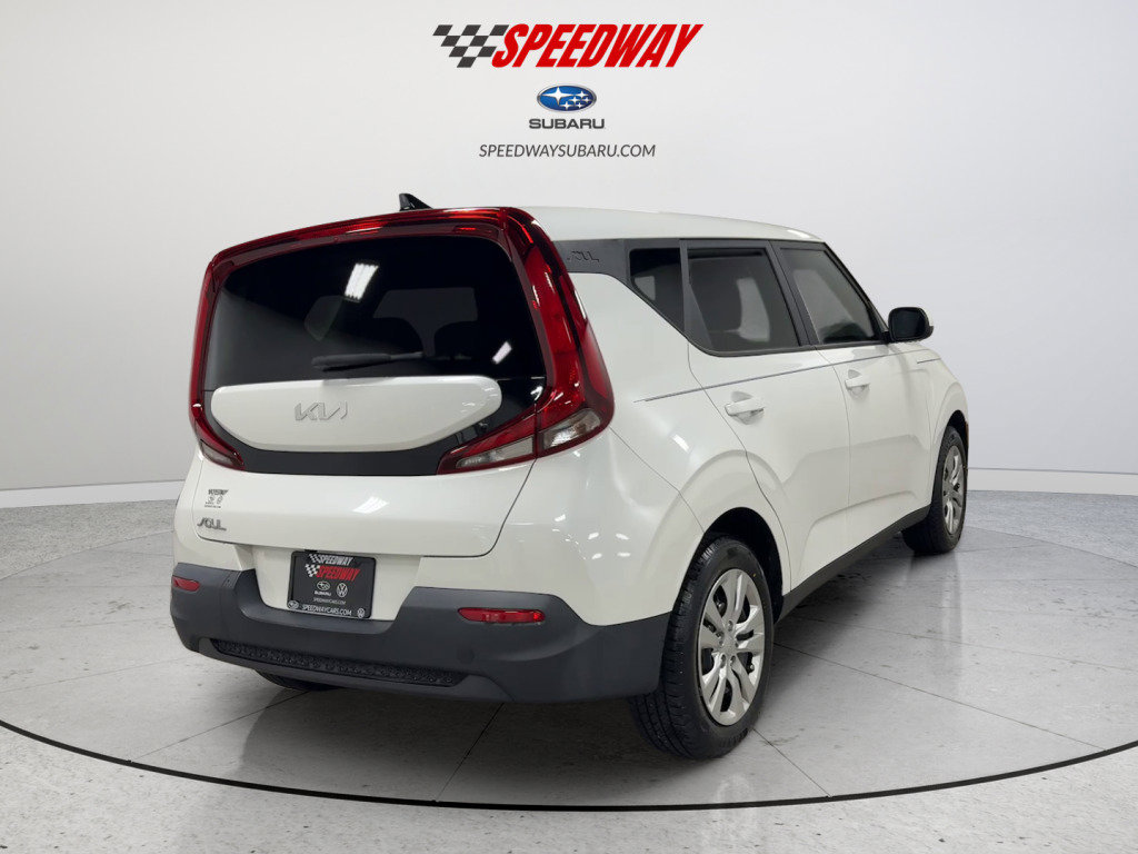 Used 2022 Kia Soul LX FWD image 6