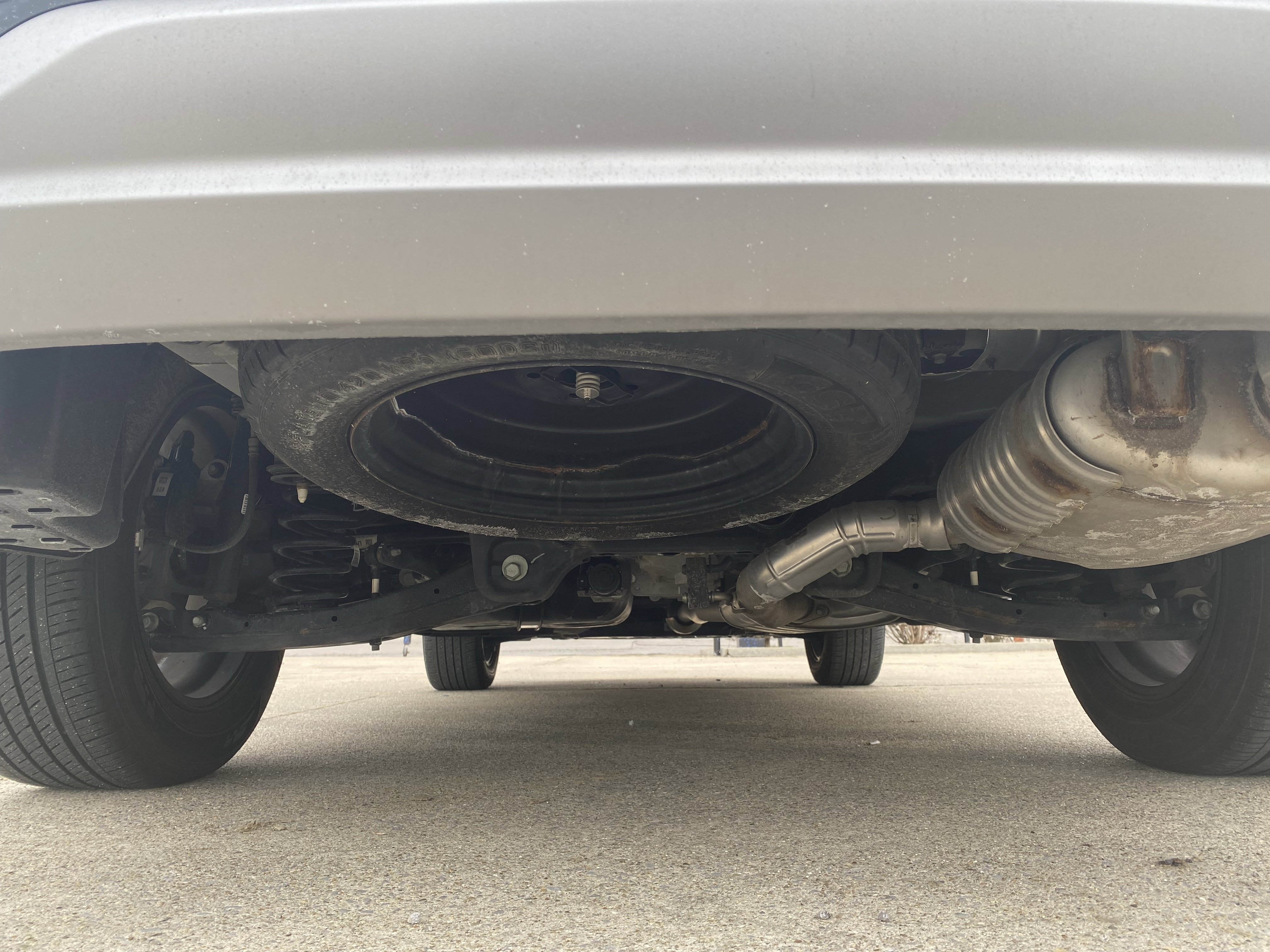 Used 2023 Hyundai Santa Fe SE w/ Cargo Package image 28