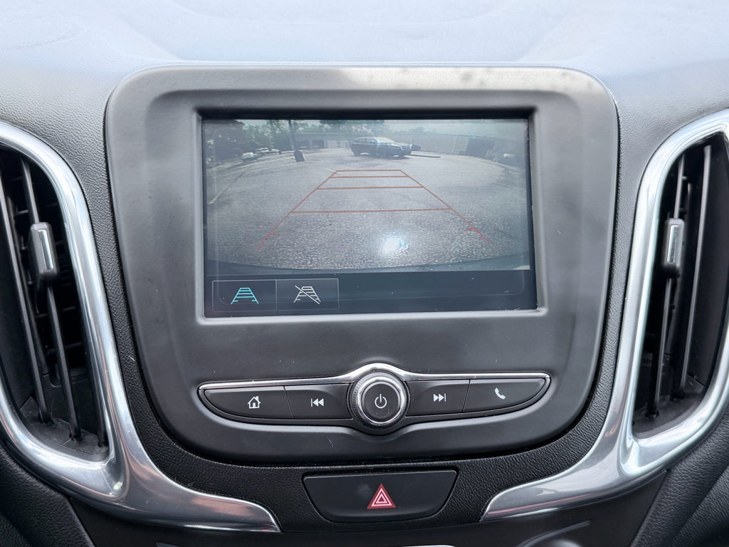 Used 2018 Chevrolet Equinox LT FWD image 17