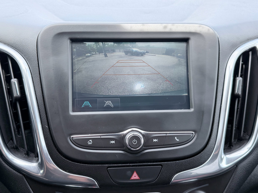 Used 2018 Chevrolet Equinox LT FWD image 17