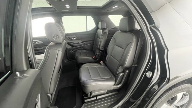Used 2024 Chevrolet Traverse Premier image 45