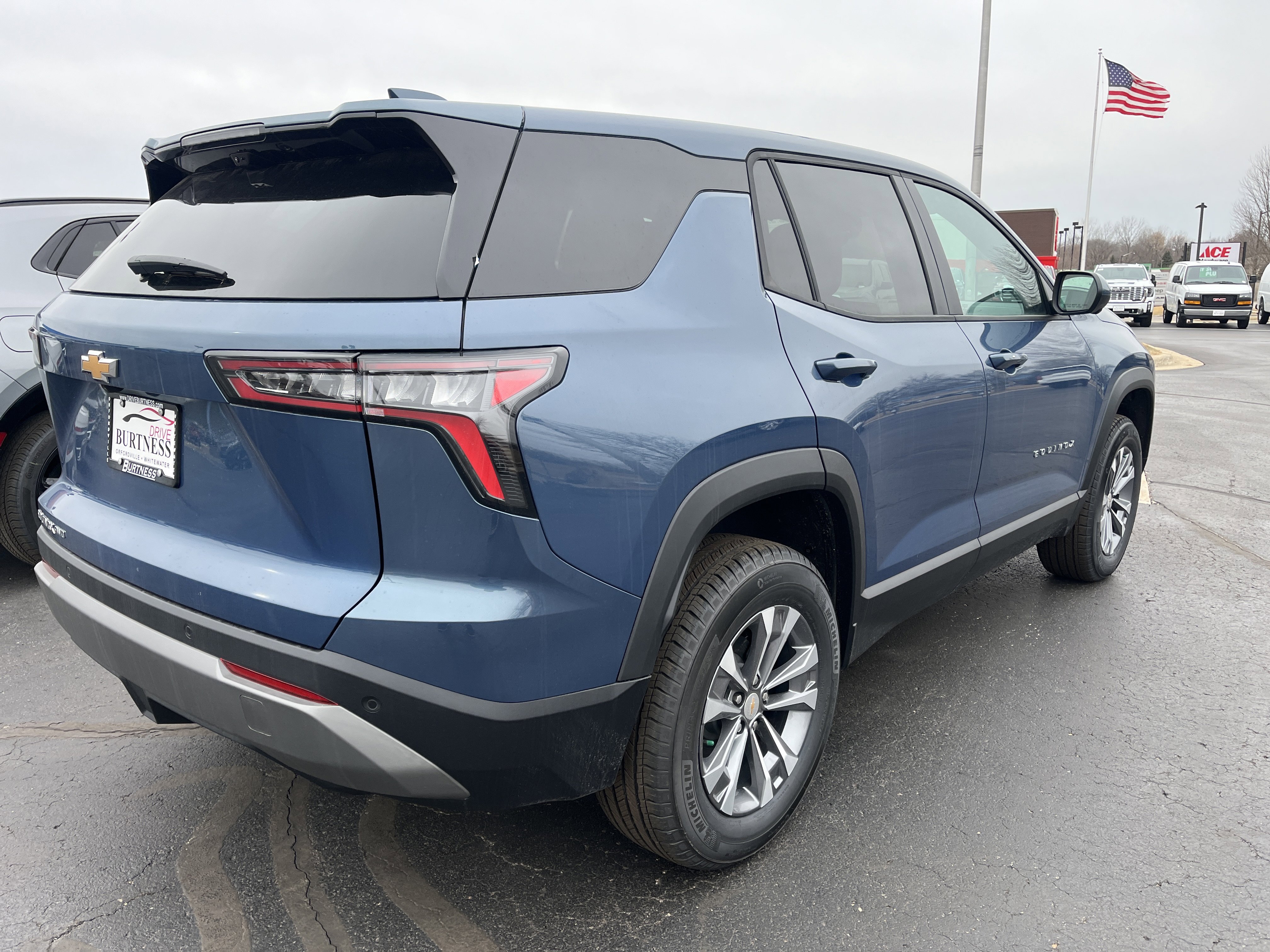 New 2026 Chevrolet Equinox LT w/ Convenience Package II image 32