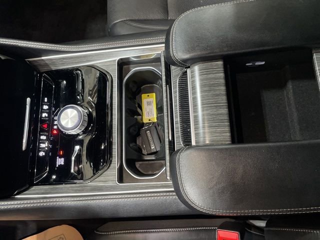 Used 2024 Jeep Wagoneer L Series II w/ Flexible Seating Group image 15