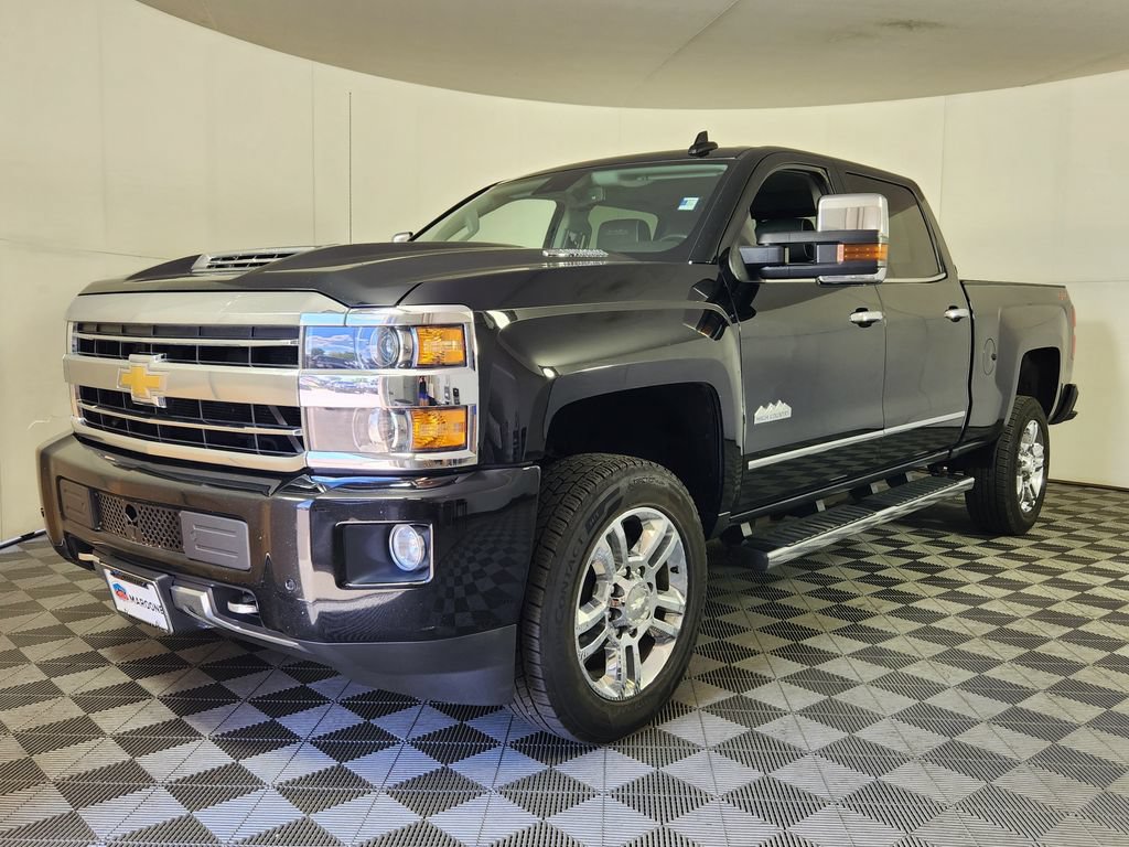 Used 2019 Chevrolet Silverado 2500 High Country w/ Duramax Plus Package AWD/4WD image 3