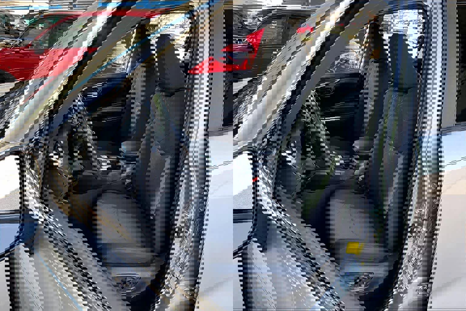 Used 2020 Toyota RAV4 XLE image 8