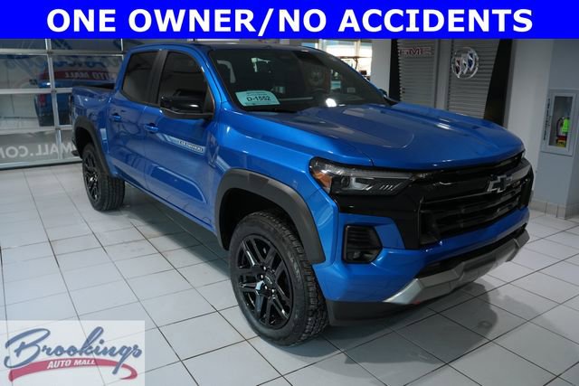 Used 2024 Chevrolet Colorado Z71 w/ Z71 Convenience Package 2 image 1