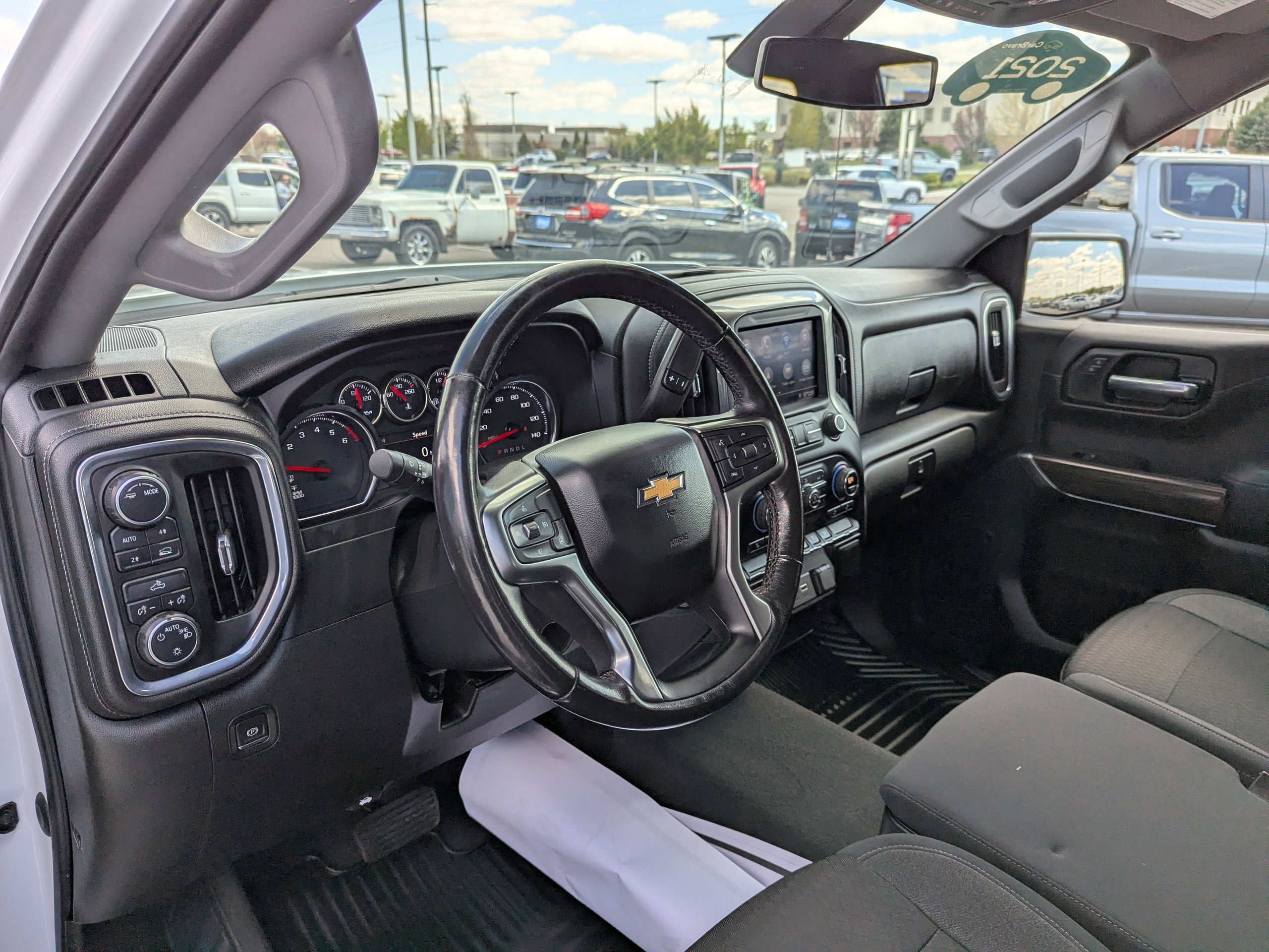 Certified 2021 Chevrolet Silverado 1500 LT w/ Bed Protection Package AWD/4WD image 13