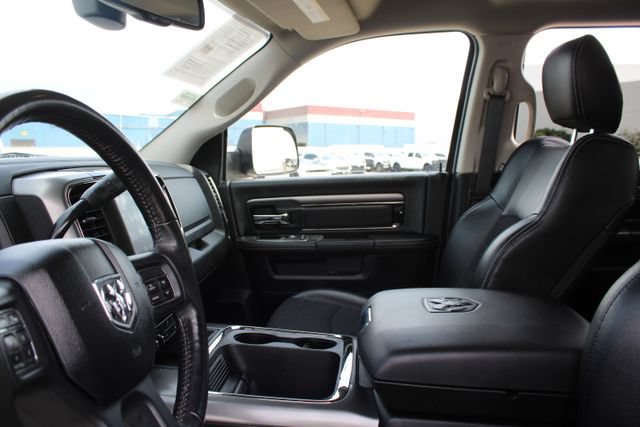Used 2018 RAM 2500 Big Horn w/ Sport Appearance Group AWD/4WD image 40