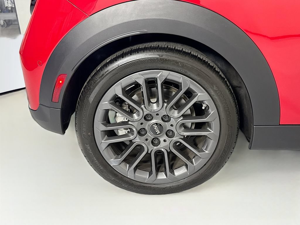Certified 2026 MINI Cooper S FWD image 30