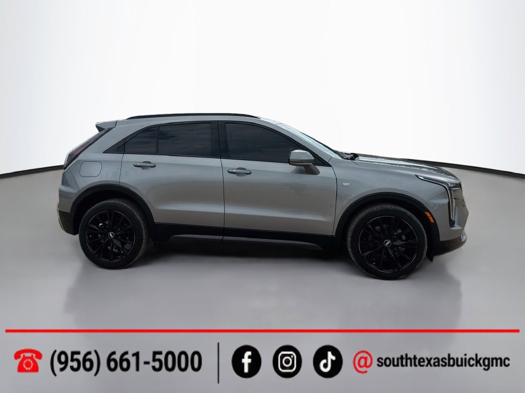Used 2025 Cadillac XT4 Sport w/ LPO, Onyx Lite Package FWD image 9