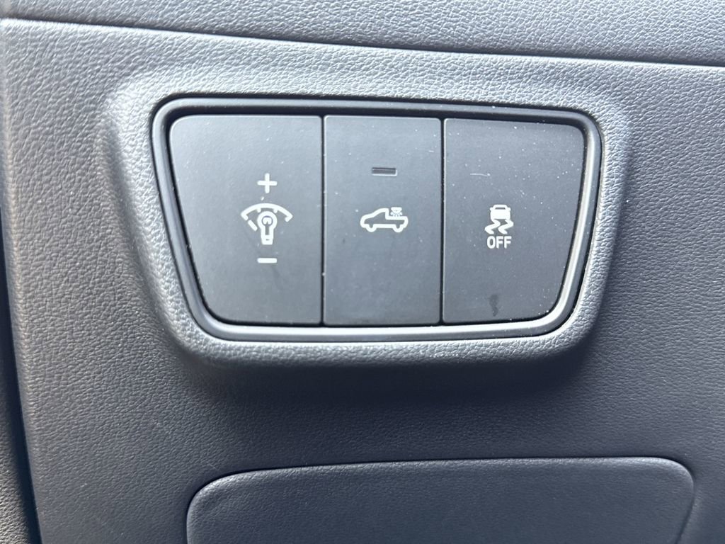 Used 2022 Hyundai Santa Cruz SEL w/ Cargo Package image 23