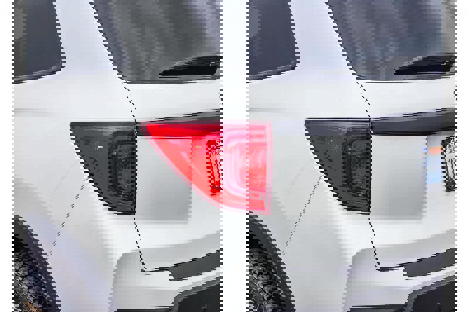 Used 2023 Honda Passport EX-L image 9