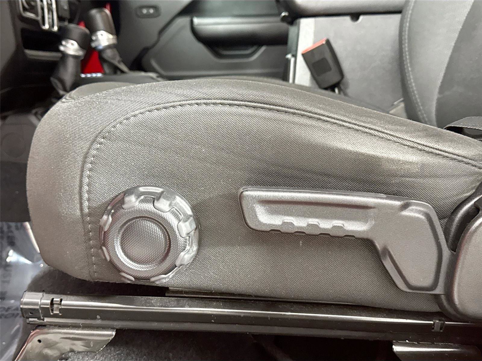 Used 2020 Jeep Gladiator Sport w/ Quick Order Package 24S image 28