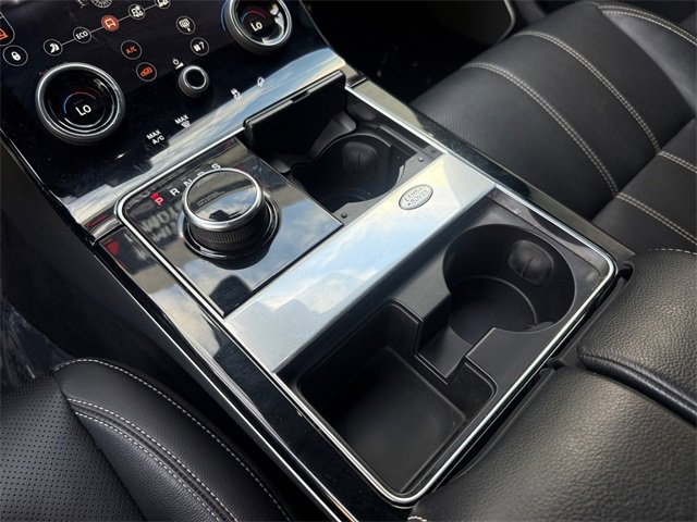 Used 2019 Land Rover Range Rover Velar R-Dynamic SE image 22