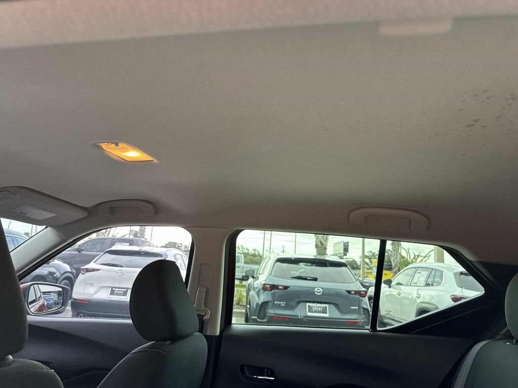 Used 2022 Nissan Kicks SV FWD image 16
