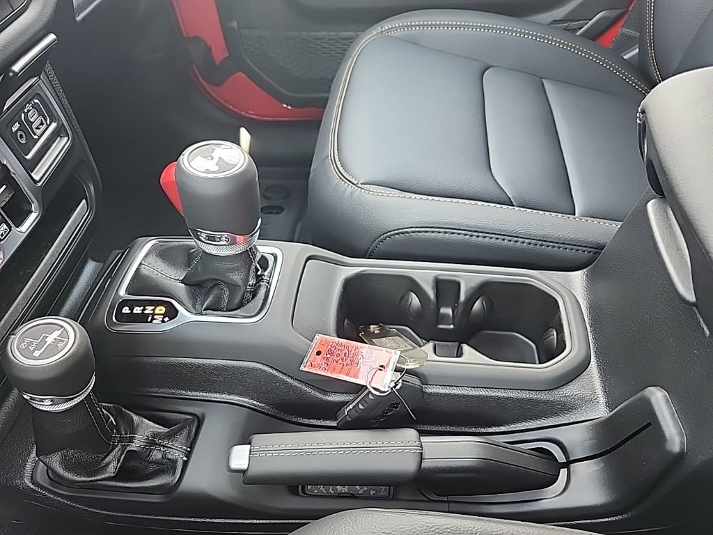 New 2025 Jeep Wrangler Sahara image 36