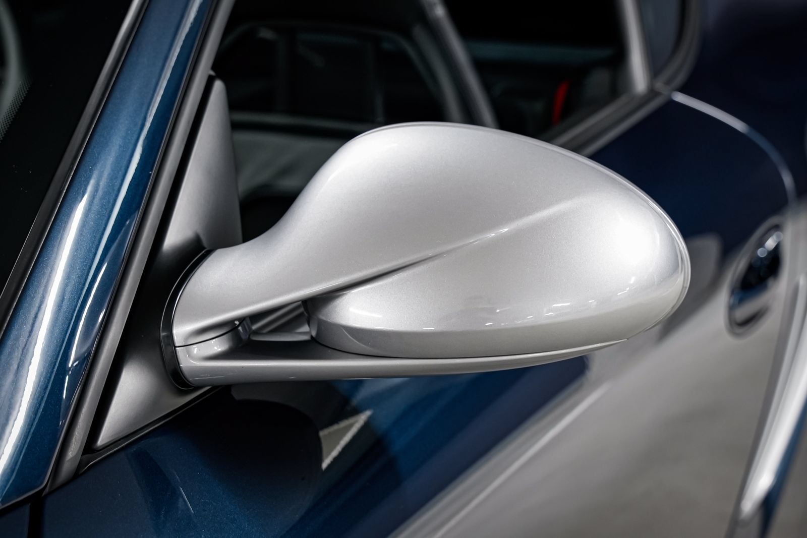 Used 2012 Porsche Cayman R RWD image 31
