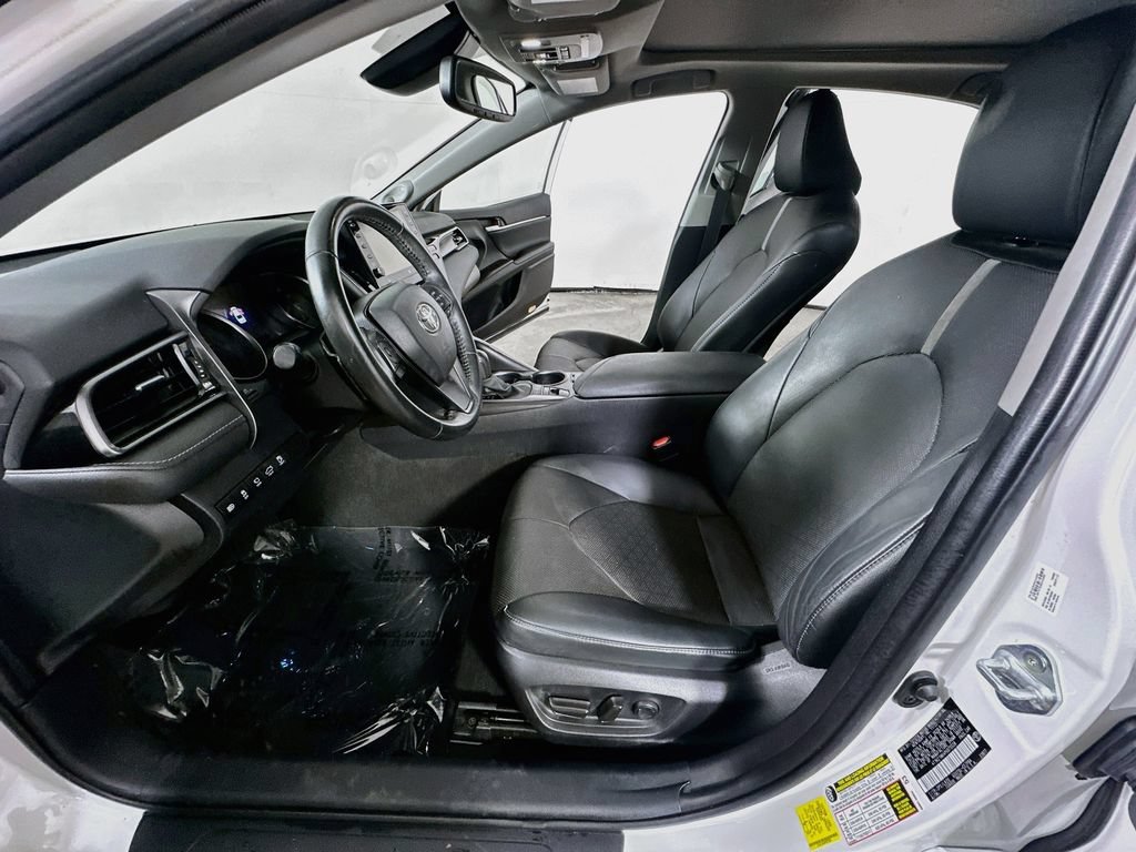 Used 2023 Toyota Camry XSE w/ Navigation Package FWD image 13