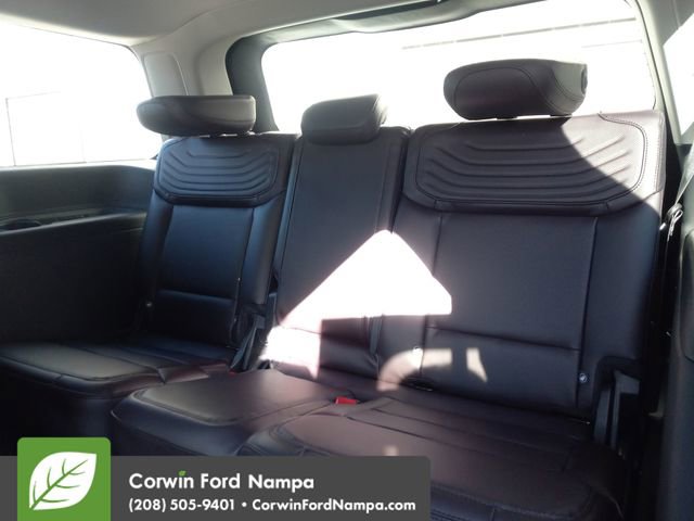 New 2025 Ford Expedition Platinum w/ Platinum Ultimate Package image 25