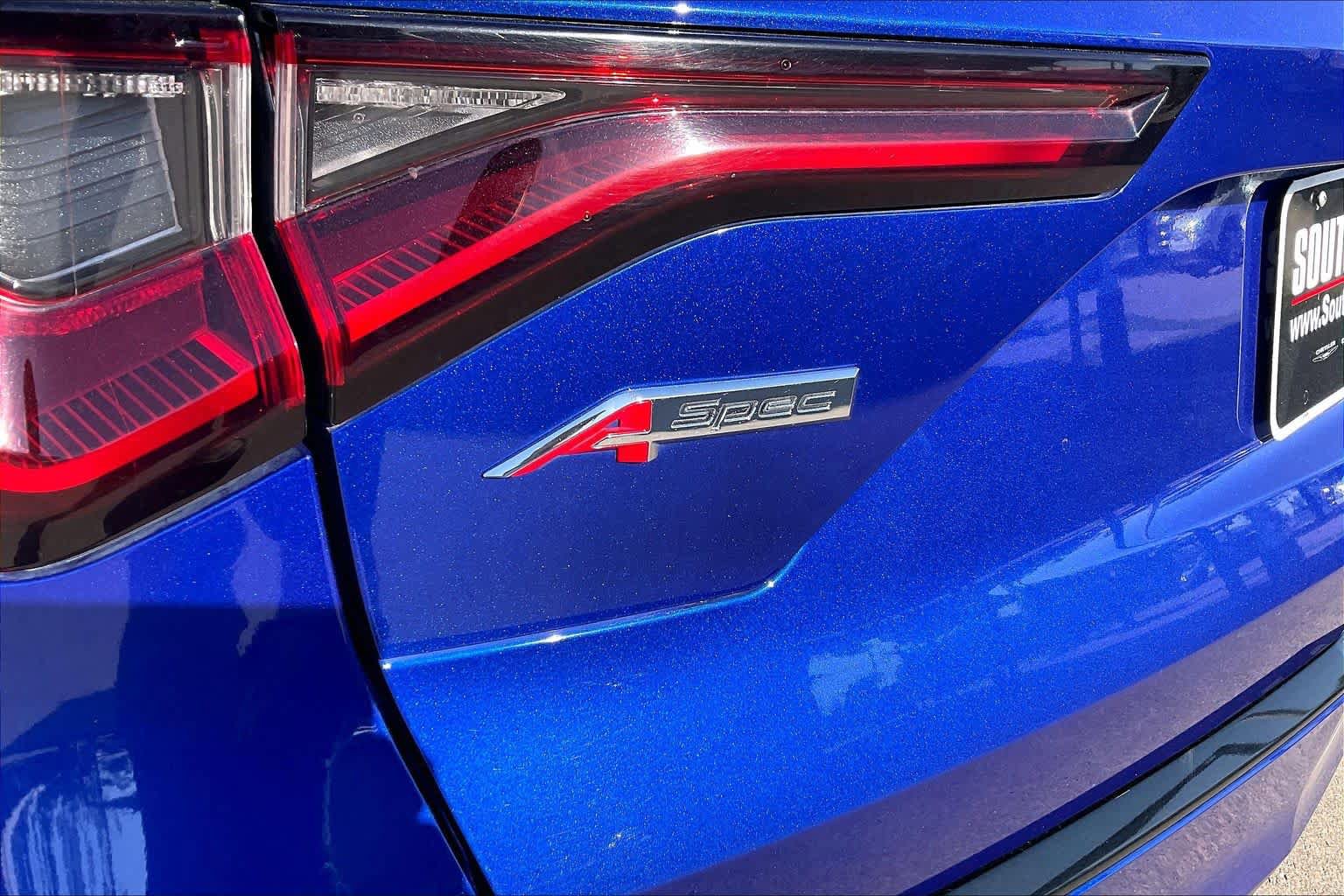 Used 2022 Acura MDX A-Spec image 30
