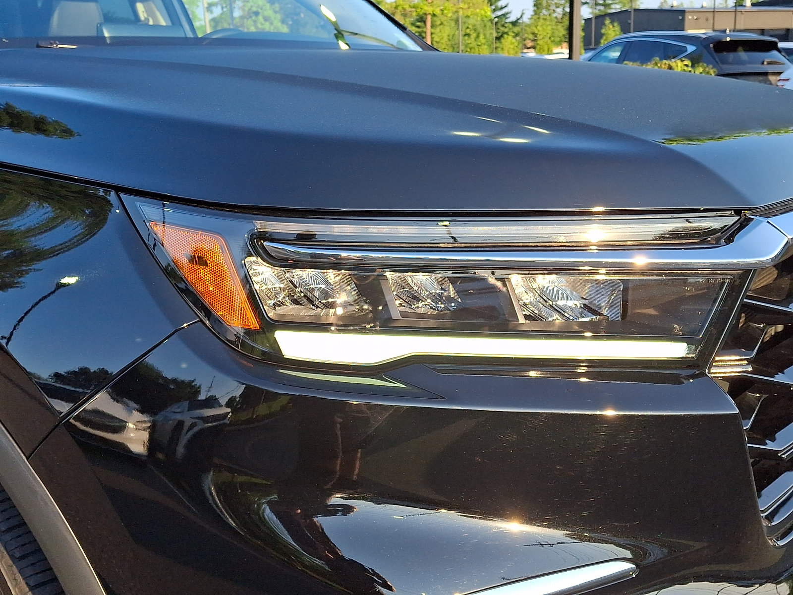 Used 2024 Honda Pilot Touring image 9