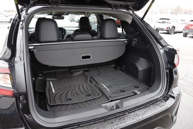 Certified 2025 Subaru Crosstrek 2.5i Limited AWD/4WD image 7