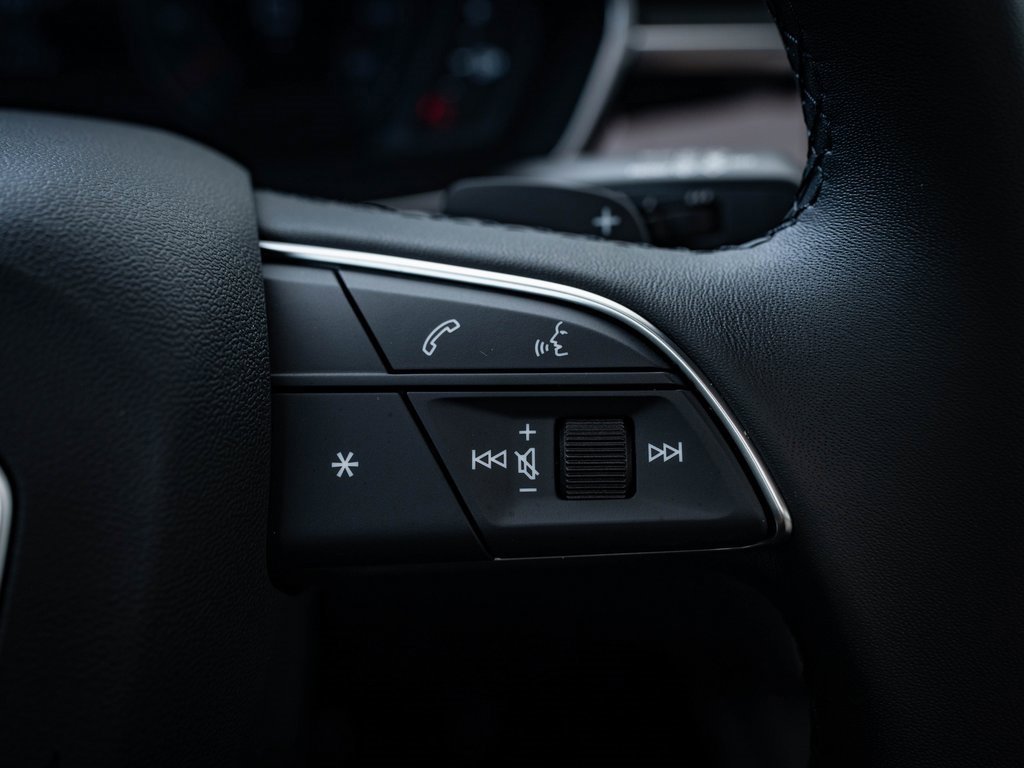 Certified 2025 Audi Q3 2.0T Premium Plus w/ Premium Plus Package image 26