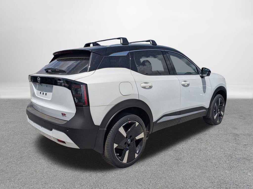 New 2026 Nissan Kicks SR image 3