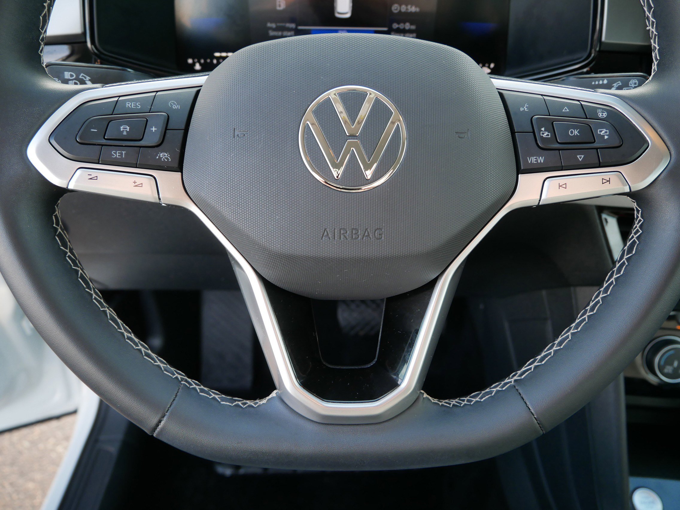 Certified 2025 Volkswagen Taos S AWD/4WD image 25