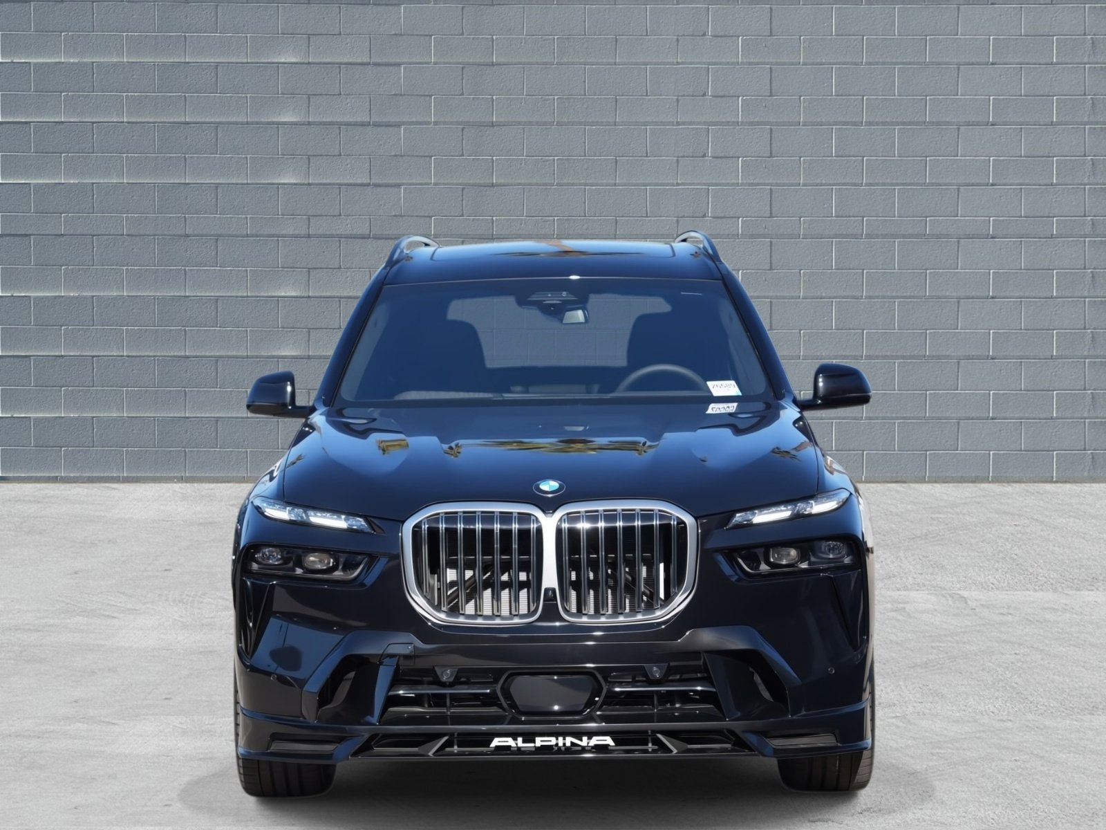 New 2026 BMW ALPINA XB7 image 2