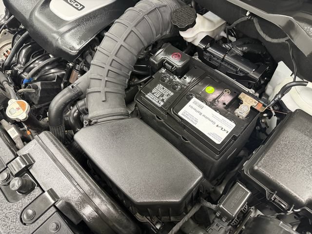 Used 2018 Kia Soul ! w/ Tech Package FWD image 11