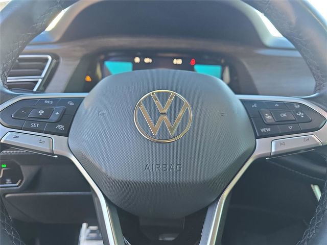 Used 2024 Volkswagen Atlas SEL Premium R-Line image 26