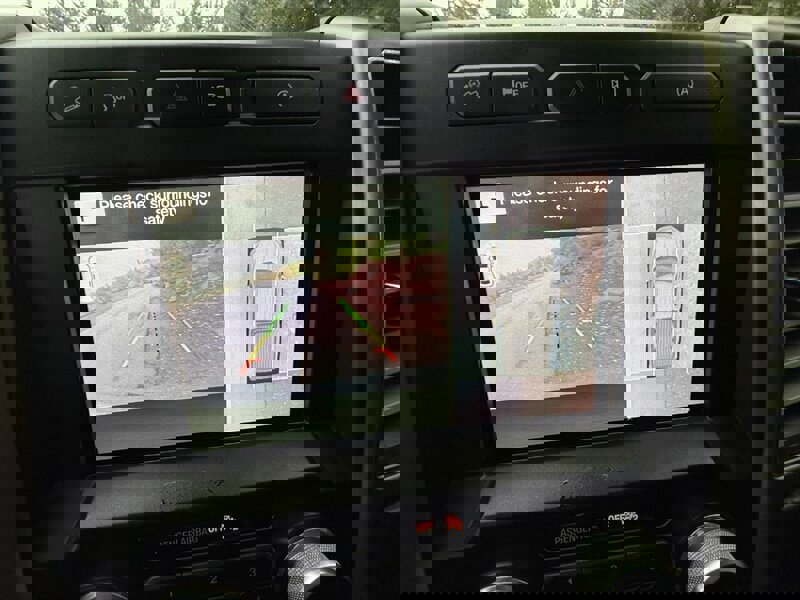 Used 2018 Ford F150 Platinum w/ Equipment Group 701A Luxury image 19