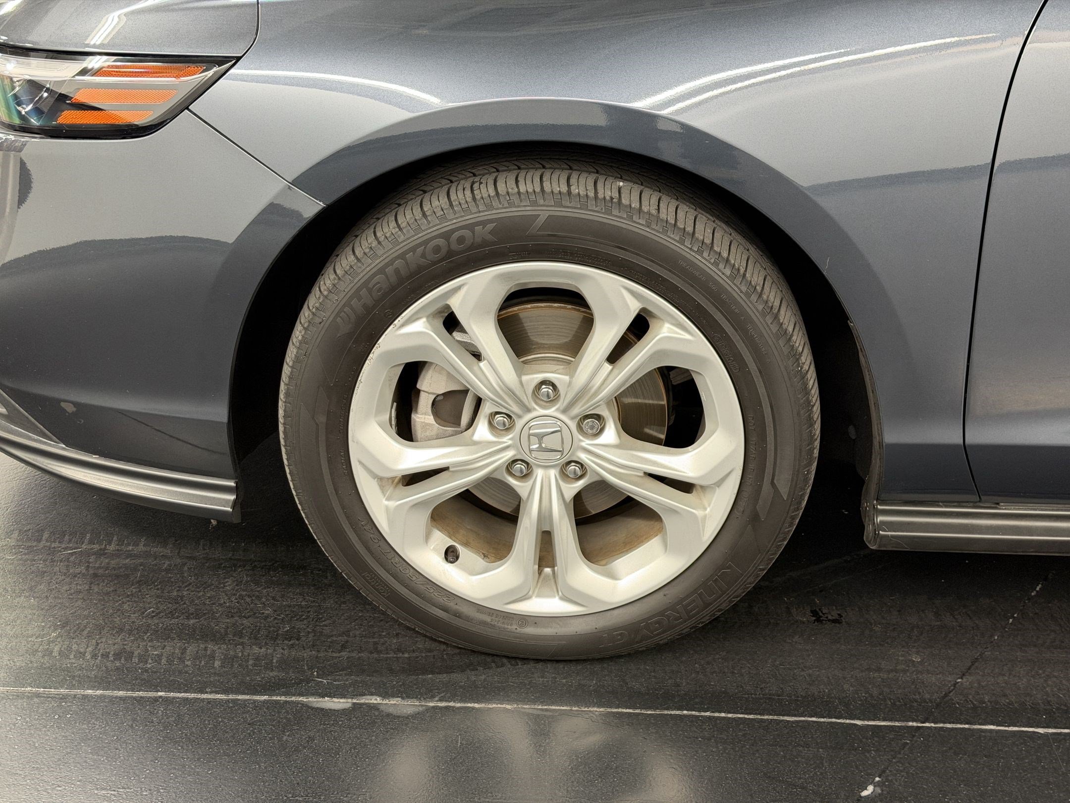Used 2023 Honda Accord LX image 12