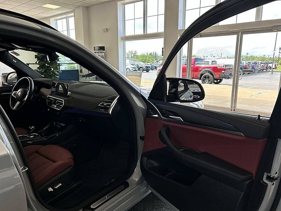 Used 2022 BMW X3 M40i AWD/4WD image 33