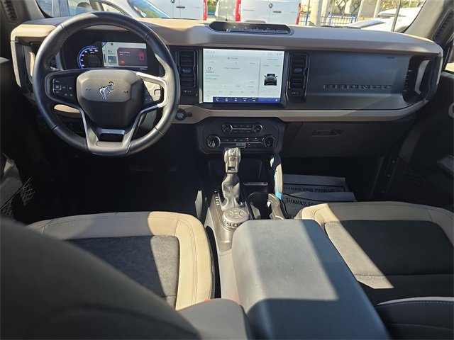 Used 2022 Ford Bronco Wildtrak image 12