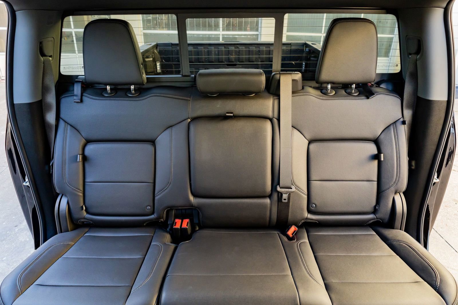 Used 2024 Chevrolet Silverado 2500 LTZ w/ LTZ Plus Package image 35