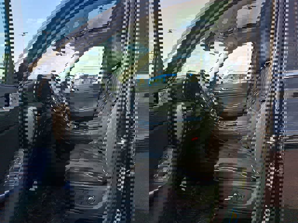 Used 2024 Hyundai Palisade Limited image 13