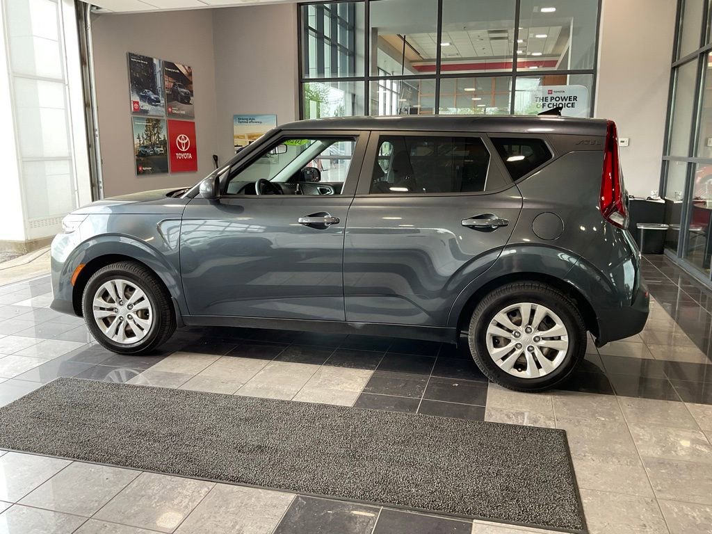 Used 2020 Kia Soul LX image 4